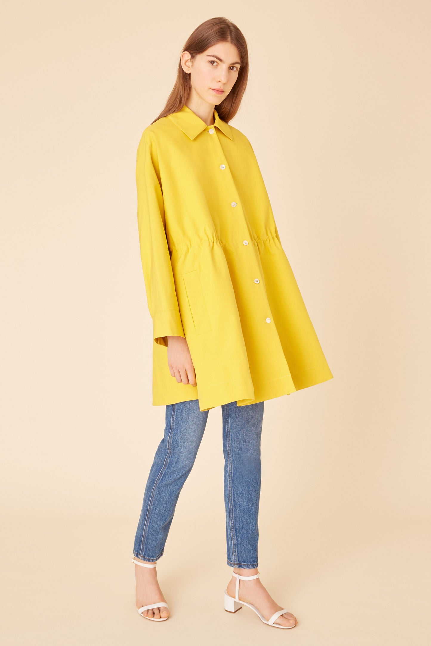 Italian bicolor sun and cammello cotton drawstring coat.