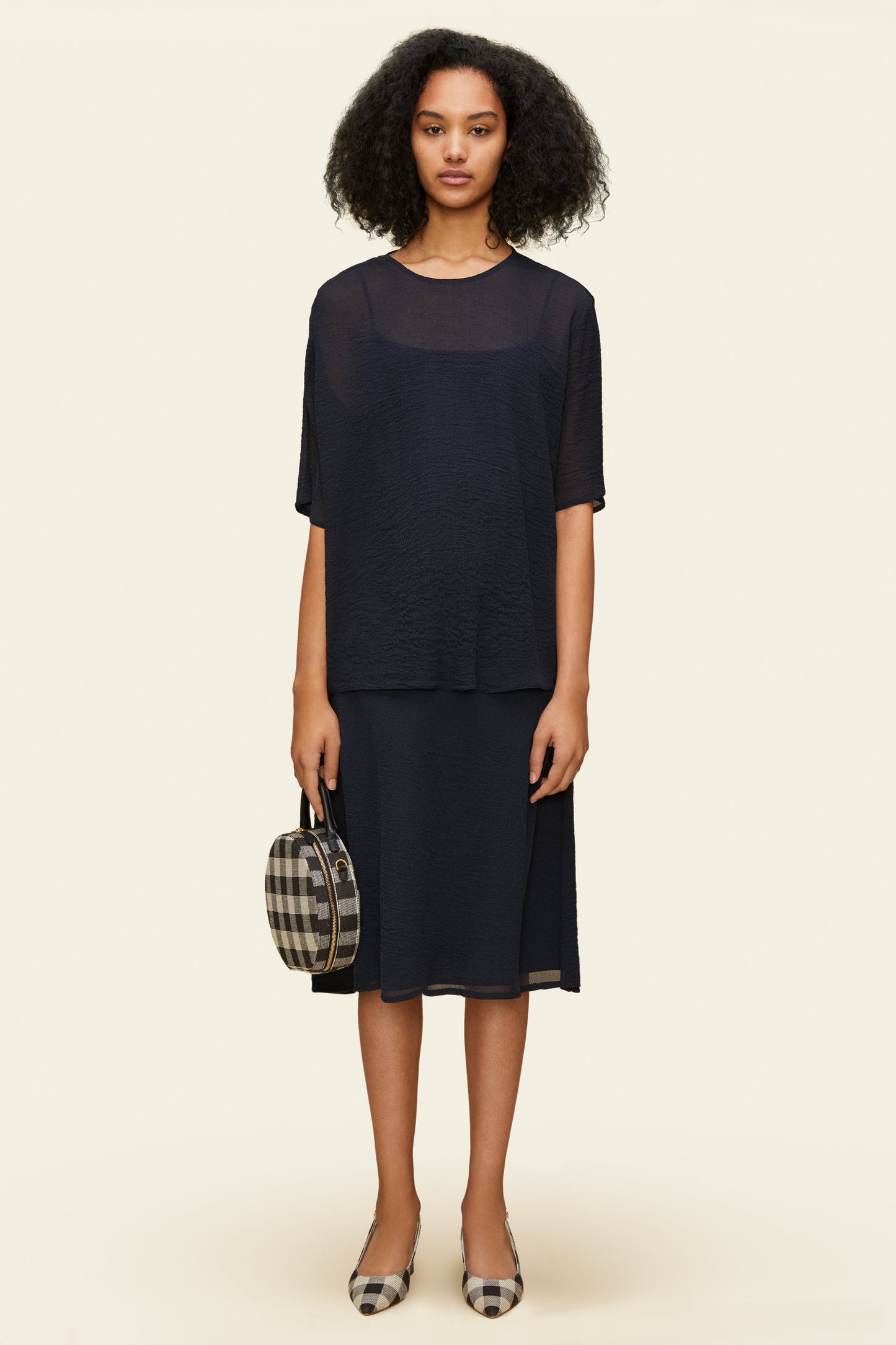 Wavy Silk Short Sleeve Blouse - Blu - Mansur Gavriel. Designed in NYC, made in Italy.