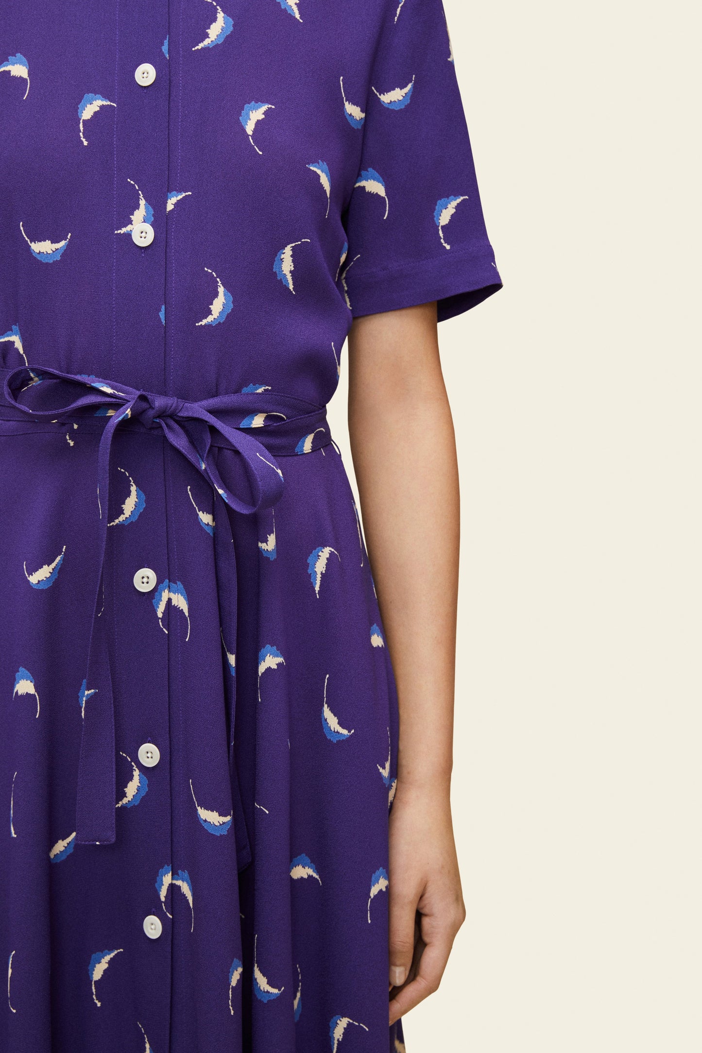 Vintage Short Sleeve Shirt Dress - Royal Blue Leaf - Mansur Gavriel. Designed in NYC, made in Italy.