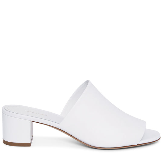 Italian lambskin leather white mule with calf leather insole.