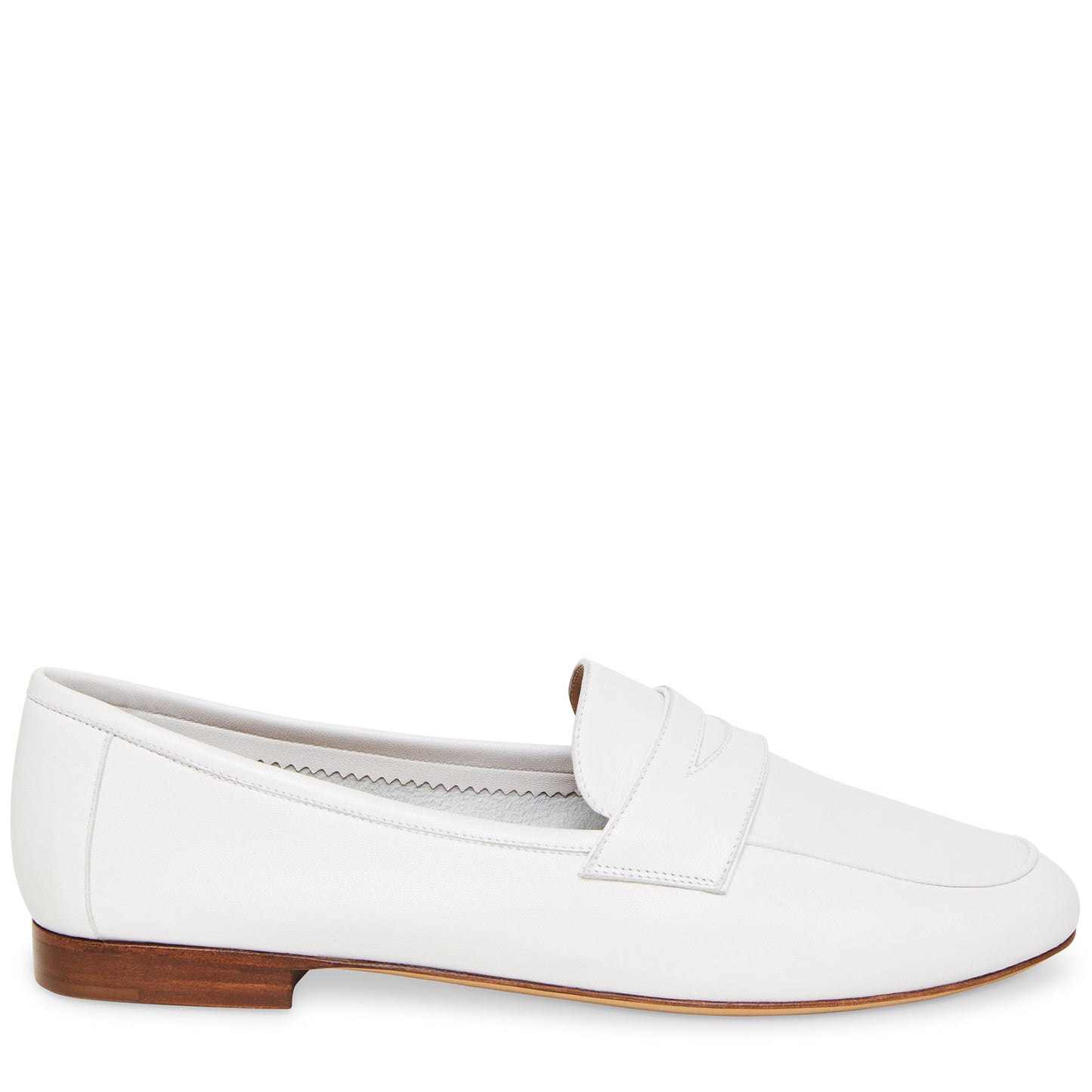 Italian lambskin leather white classic loafer with lambskin leather insole.