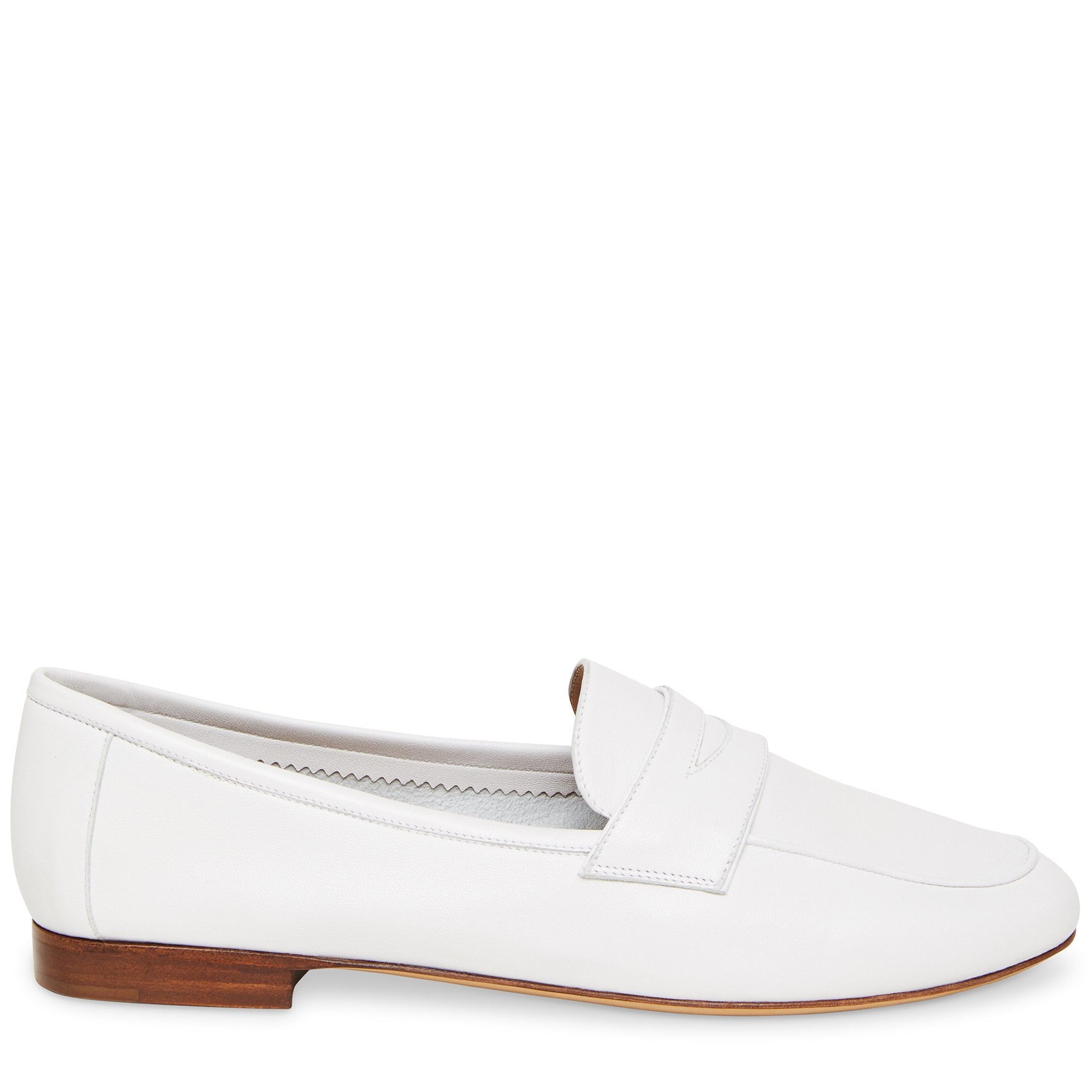 Italian lambskin leather white classic loafer with lambskin leather insole.