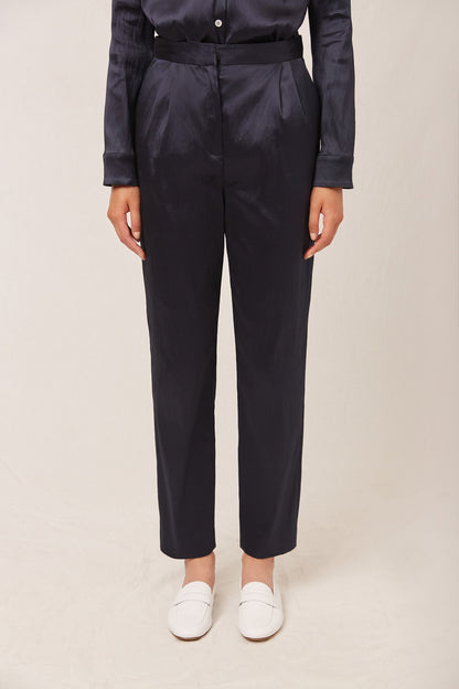 Italian linen blend navy high waisted pant.