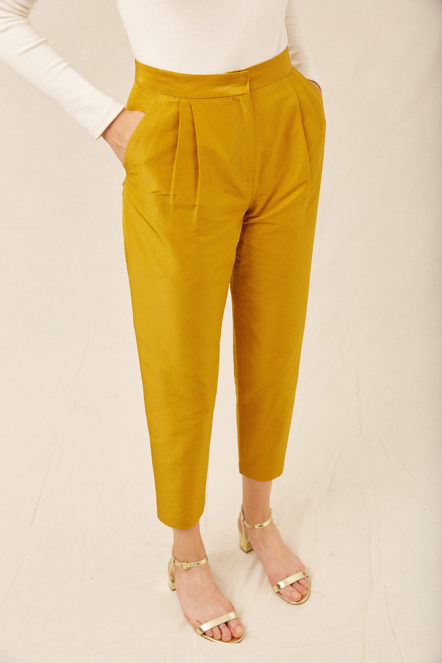 Taffeta High Waisted Pant - Mustard