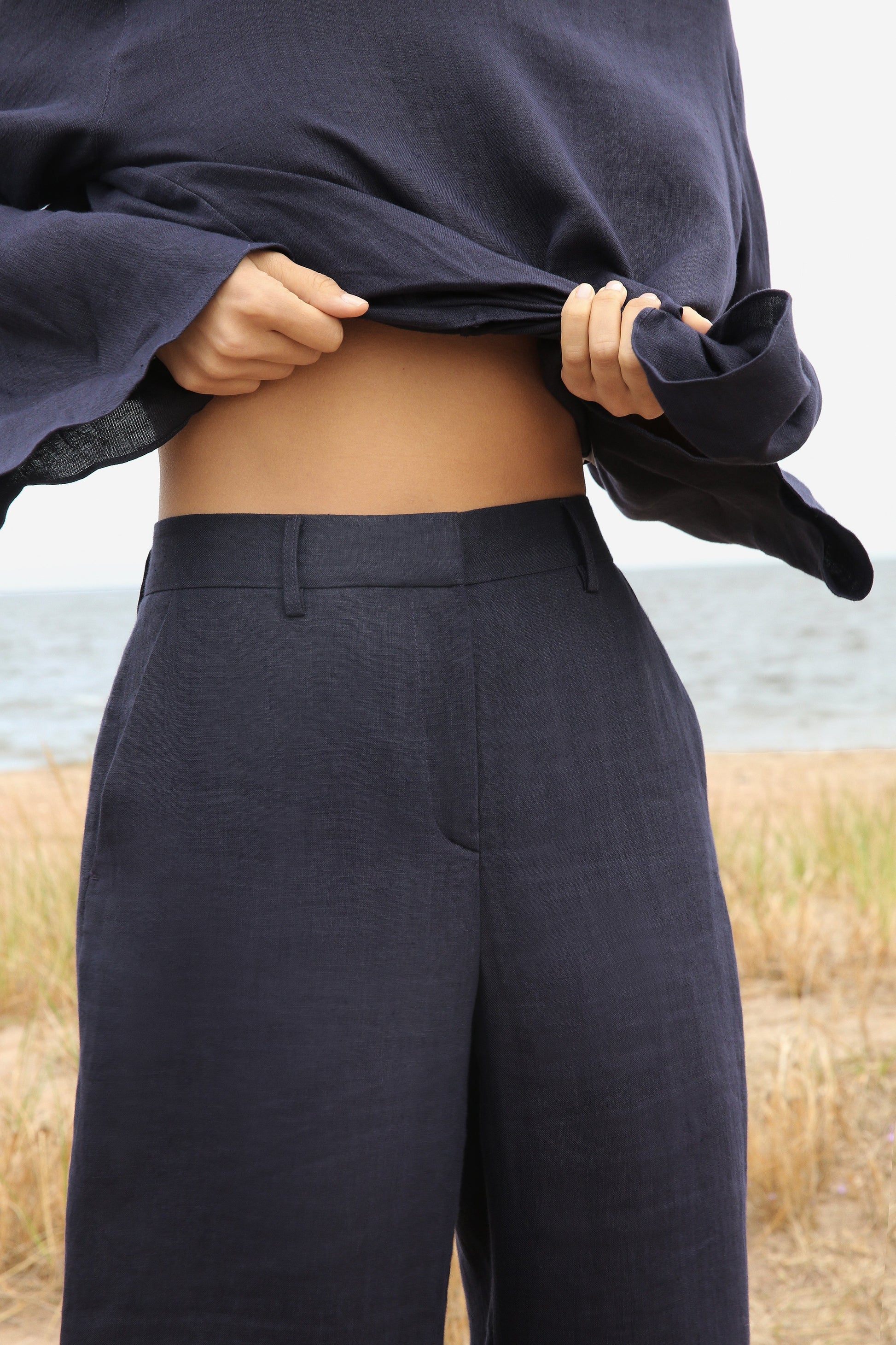 Italian linen navy straight pant.